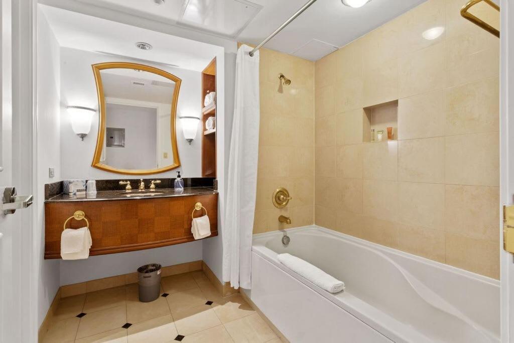 Beachfront 2Br 3Ba Condo By Cozysuites แอตแลนติกซิตี้ ภายนอก รูปภาพ